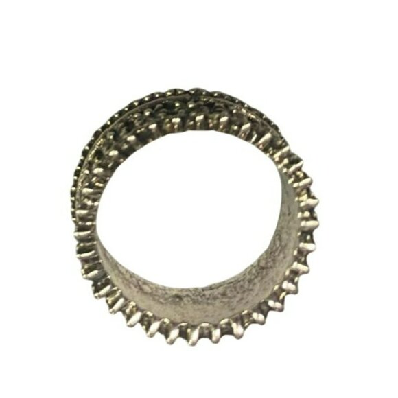 Set Of 3 Vintage Metallic Rings With Twisted & Textured Designs (sizes 5.75, 6.2 - Picture 7 of 10
